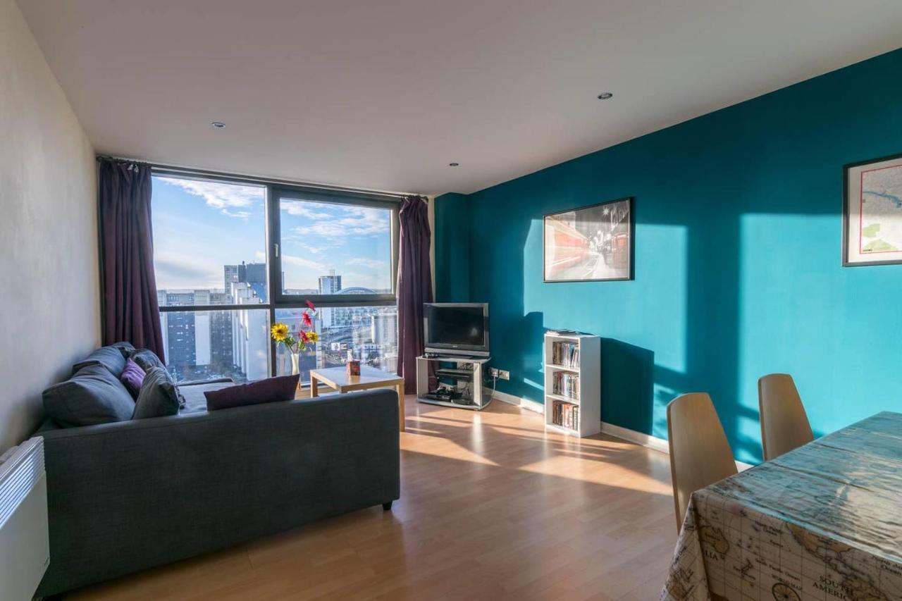Modern 2 Bed Apartment, Next To Hydro And Secc! Glasgow Kültér fotó
